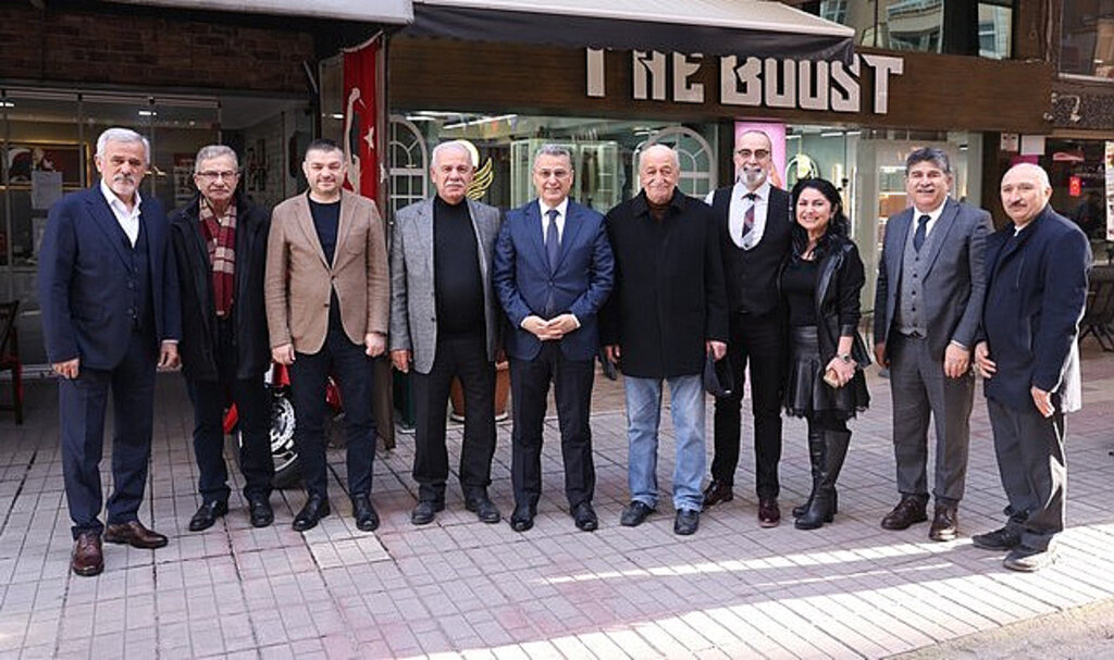 Başkan İhsan Kurnaz, 'Hizmetin Anahtarı Muhtarlarımızdır'!