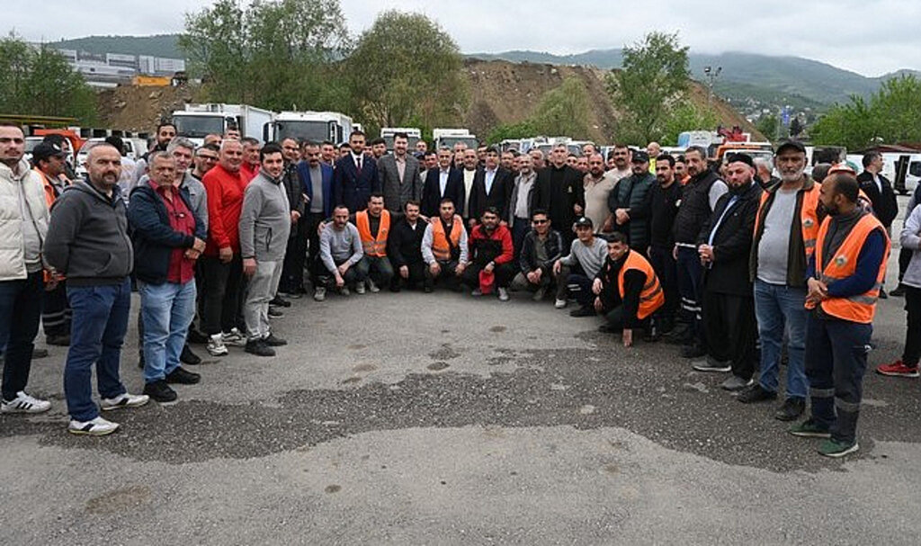 İkadım’da 24 Saat Temizlik Mesaisi!
