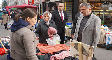 MHP İl Başkanı Burhan Mucur Modern Pazar Esnafını Ziyaret Etti!