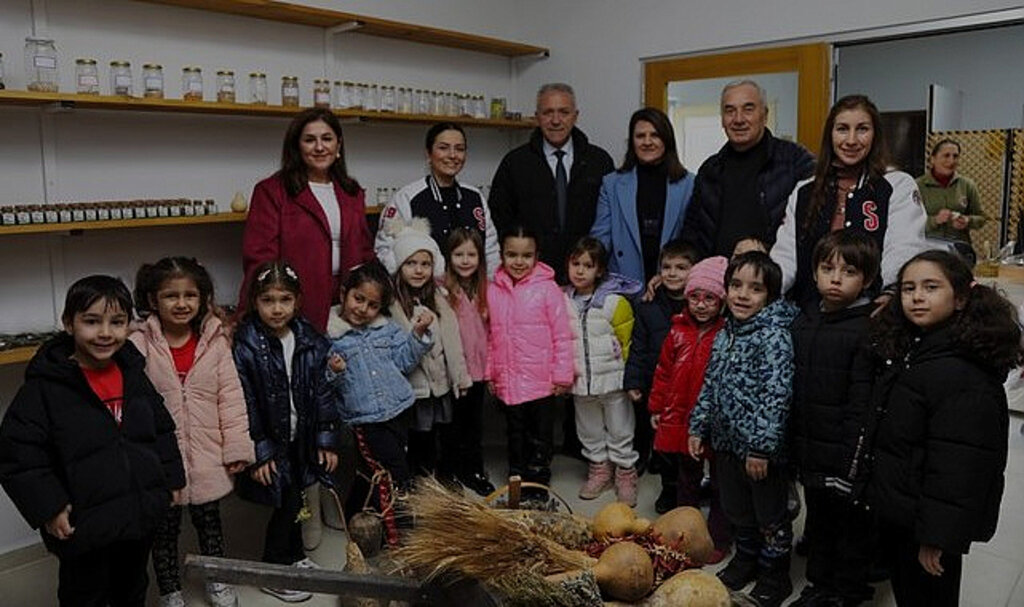 Minik Öğrencilerden Ata Tohum’a Ziyaret!