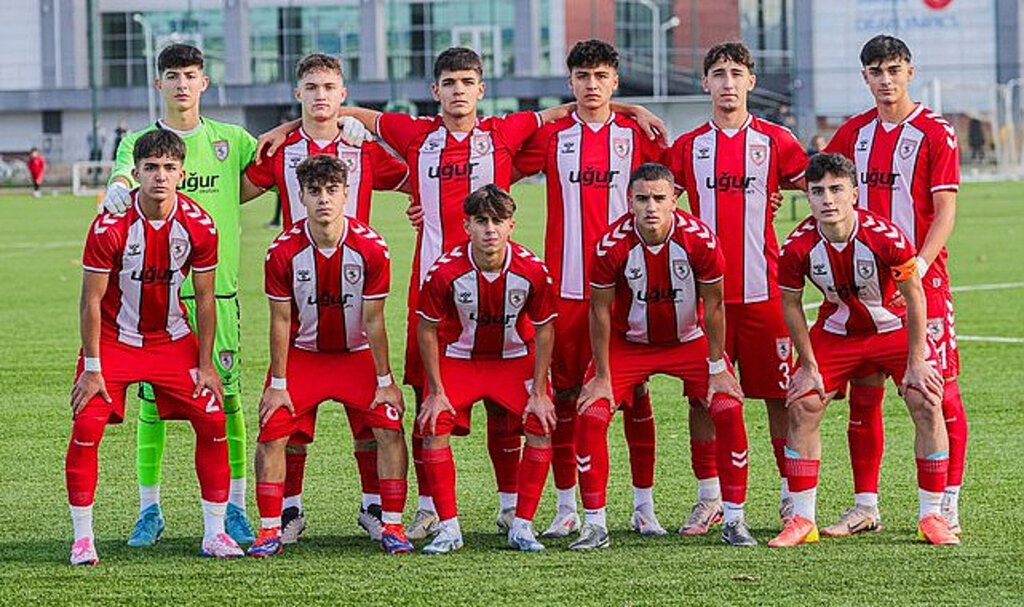 Samsunspor U17, Fenerbahçe’yi Puansız Gönderdi!