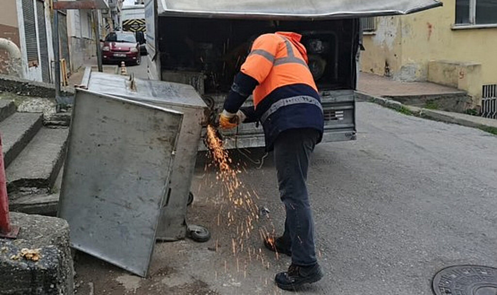 İlkadım'da Konteyner Bakımı İle Tasarruf Sağlanıyor!