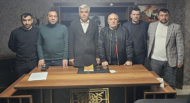 Zafer Partisi'nde İlçe Başkalarından Toplu İstifa!