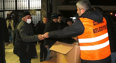 Atakum Belediyesinden Kandil Simidi İkramı!