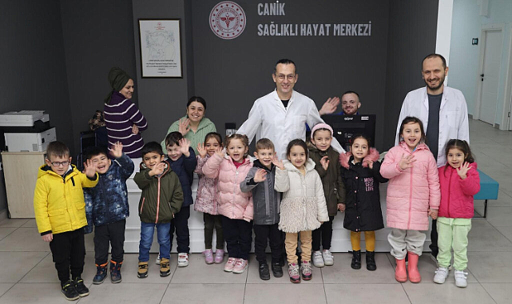 Canik'te Sağlıklı Dişler Mutlu Gülüşler!
