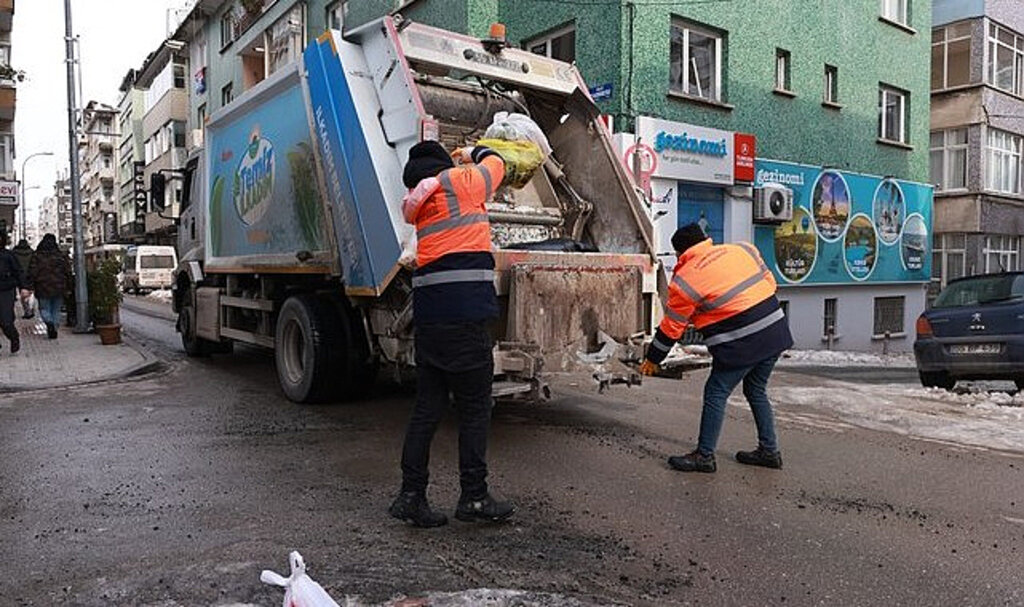 İlkadım Belediyesi Her Koşulda Sahada!