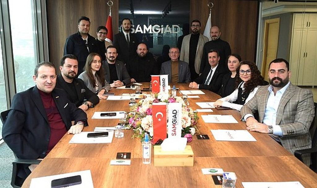 Murzioğlu, Genç İş İnsanlarıyla Buluştu!