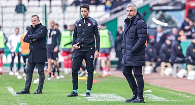 Samsunspor Teknik Direktörü Thomas Reis Maçın Hakemini Eleştirdi!