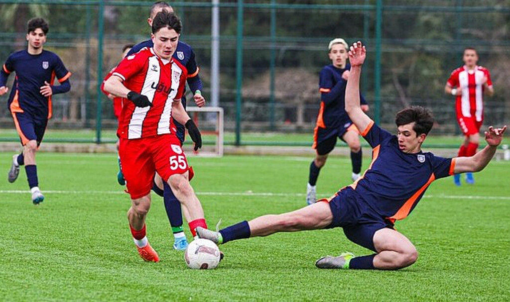 Samsunspor’un Gençleri Başakşehir’i 4-1 Mağlup Etti!
