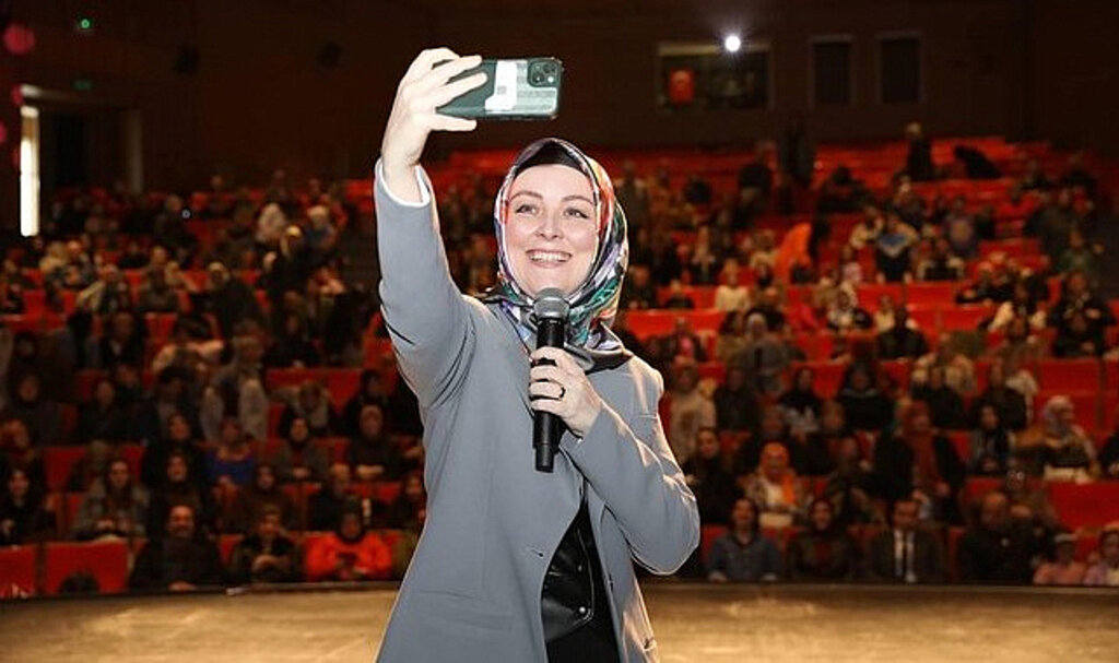 SBB, Psikolog - Yazar Hatice Tongar’ı Ağırladı!