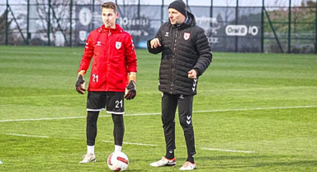 Zsolt Janos Petry’den Samsunspor Akademi Kalecilerine Teorik ve Pratik Eğitim!