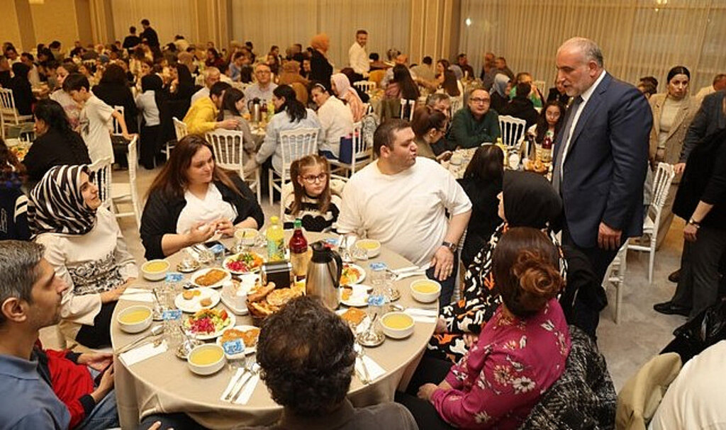 Başkan Sandıkçı Sağlık Çalışanlarını Unutmadı!