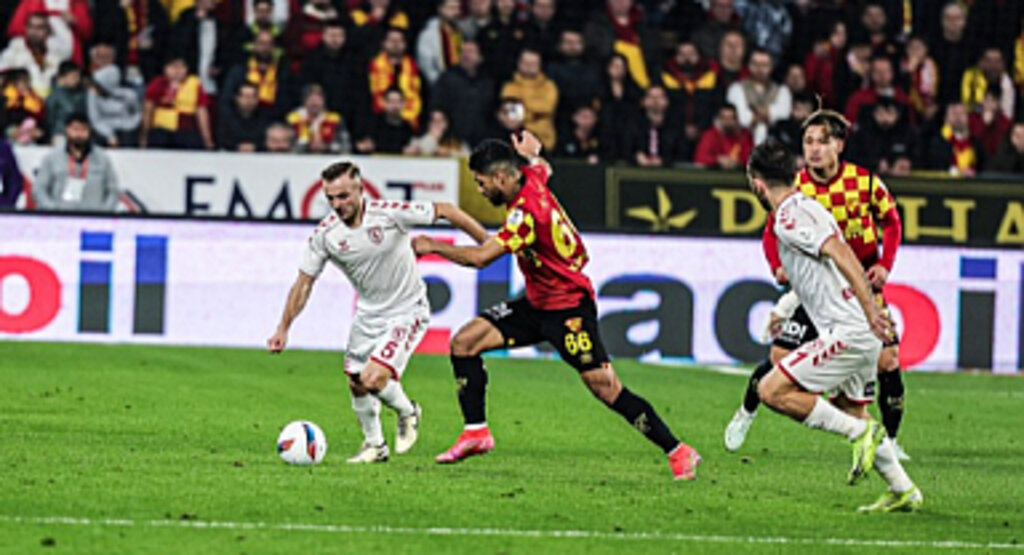 Samsunspor'dan İzmir'de Müthiş Geri Dönüş!