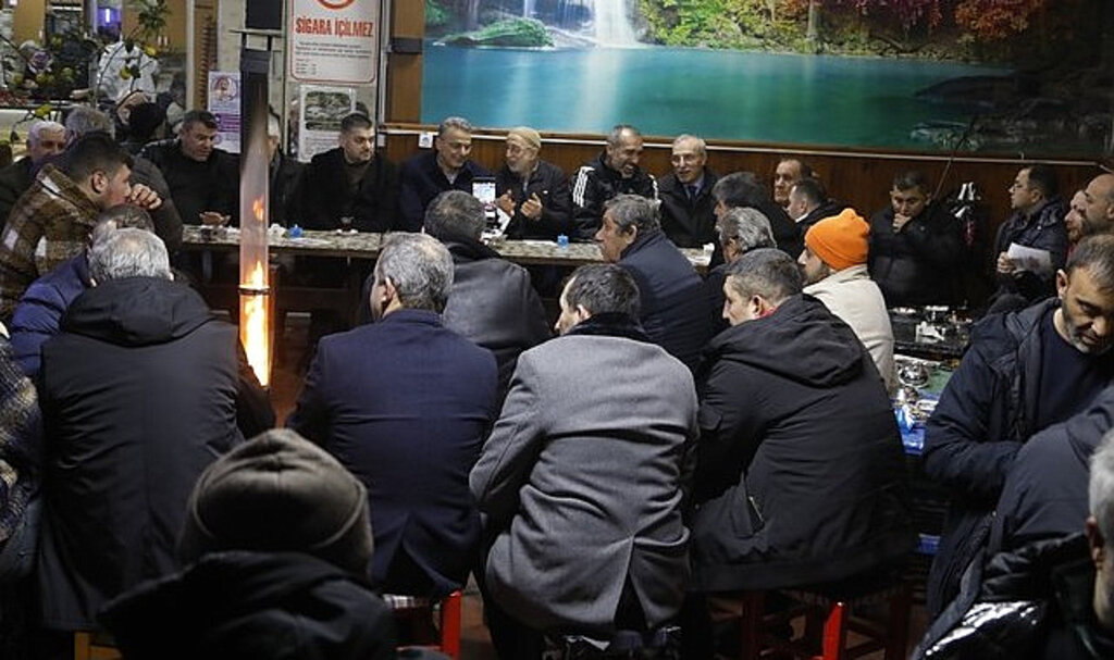 Başkan İhsan Kurnaz Ramazan’da 30 Mahalleyi Gezdi!