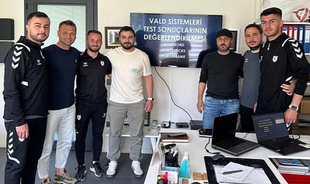 Antrenör Fatih Yıldız, Akademik Antrenörleri İle Bir Araya Geldi