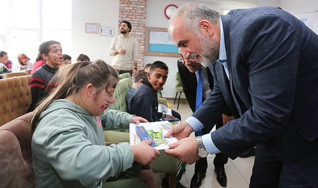 Canik'te Özel Gereksinimli Çocuklar Sanatla Buluşacak!