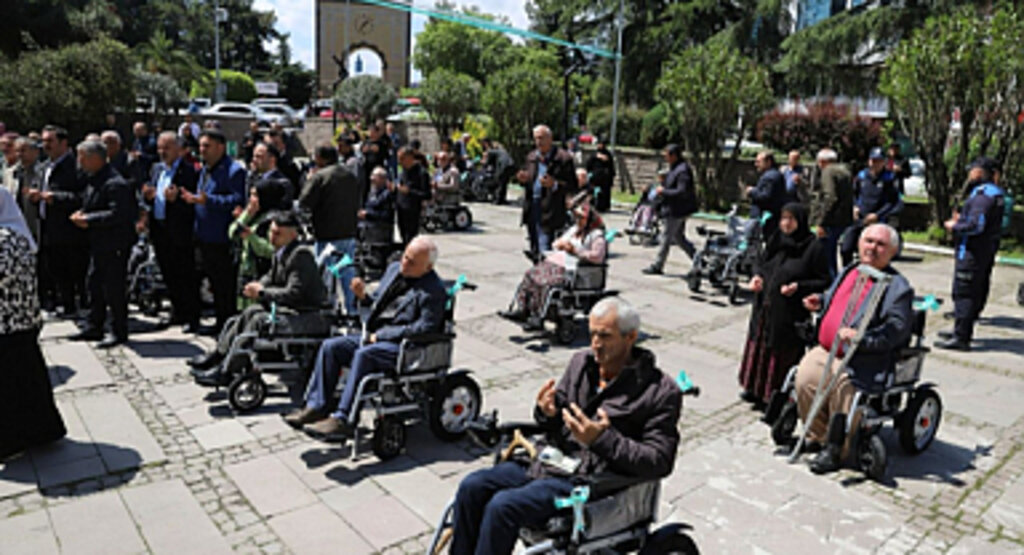 Çarşamba’da Engellilere Anlamlı Bağış!