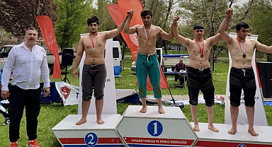 İlkadımlı Güreşçiler Aksaray’da Final Yaptı!