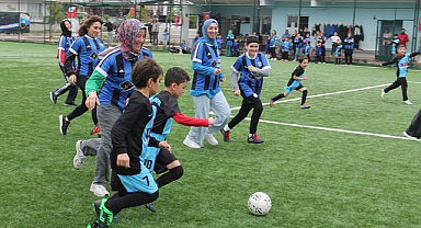 Karasamsunspor’da Anneler Gününe Özel Program Beğeni Topladı!