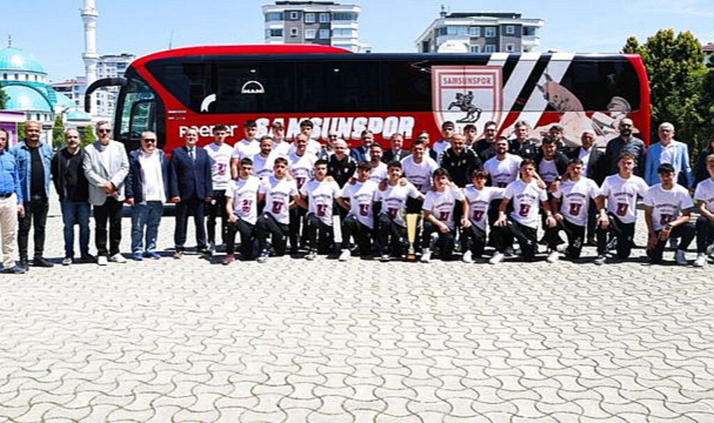 Şampiyon, Basın İle Kahvaltıda Buluştu