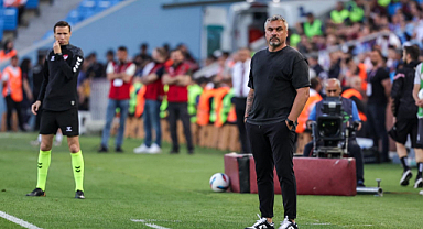 Samsunspor Teknik Direktörü Thomas Reis Taraftarı Kutlamaya Davet Etti!