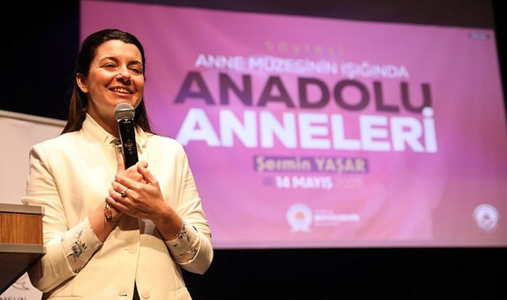 Yazar Şermin Yaşar Samsunlularla Buluştu!