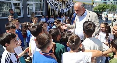 Başkan Sandıkçı Karne Heyecanına Ortak Oldu!