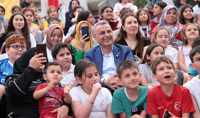 'Bizim Mahalle' Yeniden Çocuklarla Buluştu!