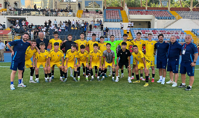Kadıköyspor Türkiye Şampiyonluğuna 1 Adım Daha Yaklaştı!