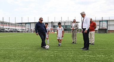 'Kaybetmek Yok' Minikler Futbol Şenliği Samsunspor Tesislerinde Coşkuyla Başladı! VİDEOLU