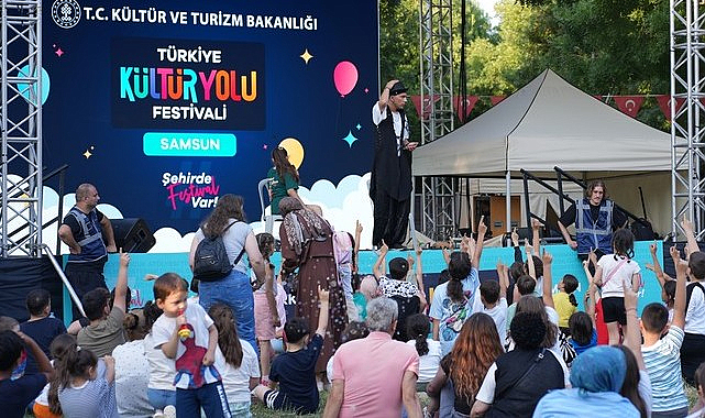 Samsun Kültür Yolu Festivalinden Kültür Sanat Şöleni Yaşanıyor!