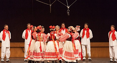 Dünyanın Buluşma Noktası Samsun’da Halk Oyunları Festivali Başlıyor!