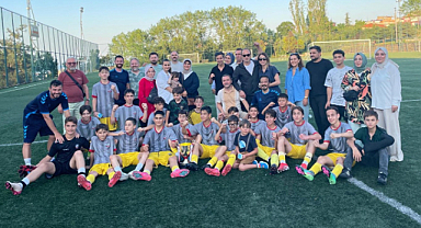 Şampiyon Kadıköyspor!