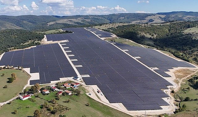 Samsun Büyükşehir’in Doğa Dostu Belediyecilik Vizyonu Güneş Enerji Santrali İle Güçleniyor!