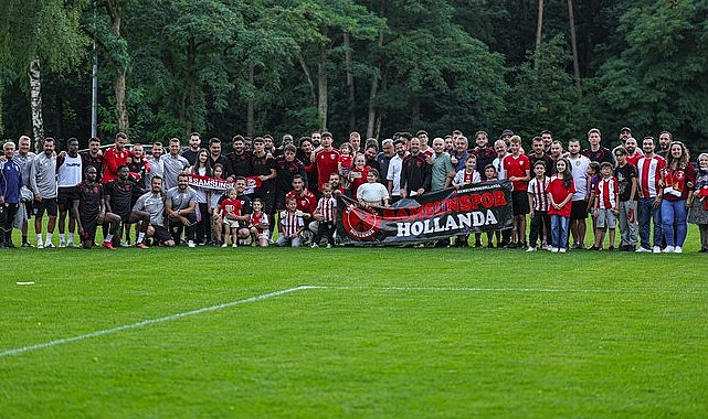 Samsunspor'a Hollanda Kampında Büyük Taraftar Desteği!