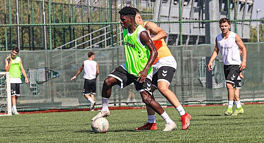 Samsunspor U19 Takımı İstanbul'da Sezon Hazırlıklarını Sürdürüyor!