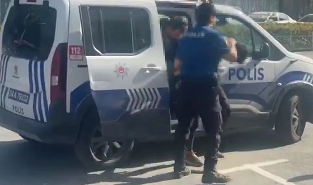 Kadın Sürücünün Önünü Kesen Trafik Magandası Yakalandı!