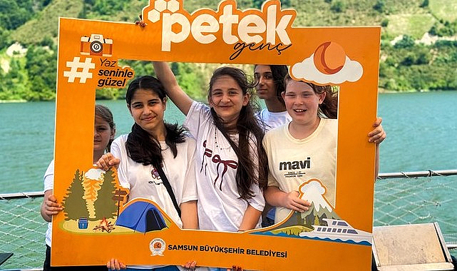 Petek Genç Kamp Ve Gezi Programı Yoğun Katılımla Sürüyor!