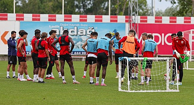 Samsunspor'un Başarılı Oyuncusu Holse'den Sevindirici Haber!