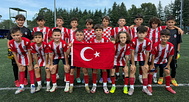 Batum'da Kadıköyspor'u Yenen Takım Şampiyon Oldu! 