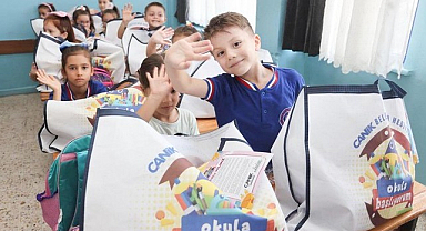 Canik Belediyesi’nden Okula Başlayan Tüm Çocuklara Çanta ve Kırtasiye Setleri Hediye!