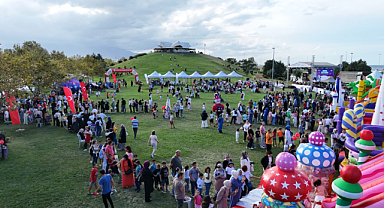 Samsun Büyükşehir'den Okula Merhaba Çocuk Şenliği! 