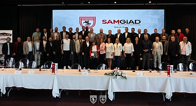 Samsunspor'a Aynı Anda 100 Üye Katıldı!