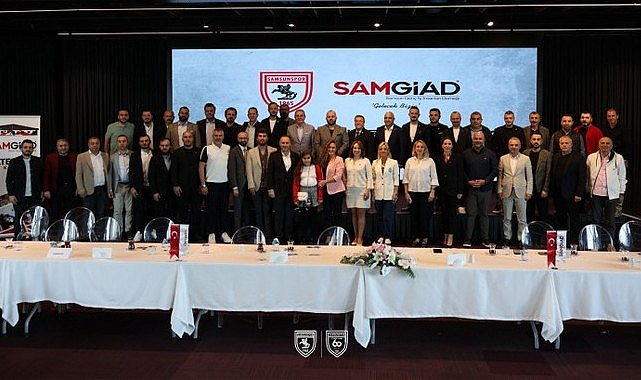 Samsunspor'a Aynı Anda 100 Üye Katıldı!