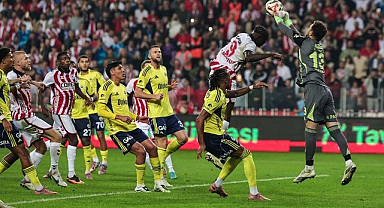 Samsunspor, Fenerbahçe'yi Elinden Kaçırdı!