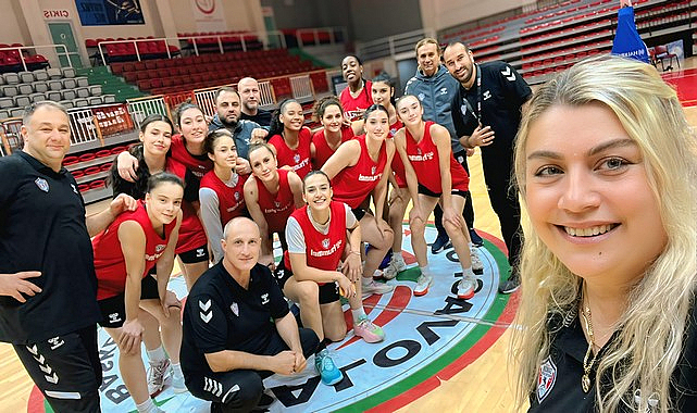 Zorlu Koleji Samsun Basketbol'dan Tarihi Seri 4'te 4! Şimdi Sıra Fenerbahçe Gelişim Karşısında 5'te 5'te!