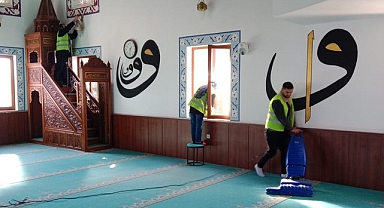 İlkadım’ın Tüm İbadethaneleri Detaylı Temizleniyor!