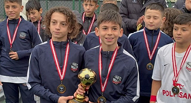 Samsun Kadıköyspor Ordu’da Tüm Maçları Kazanarak Kupayı Aldı!