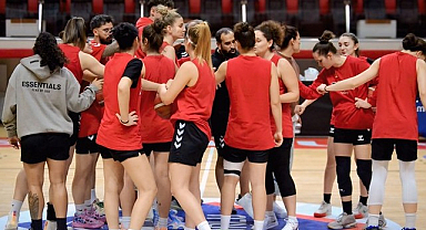 Zorlu Koleji Samsun Basketbol, En Yakın Takipçisine Hazırlanıyor!