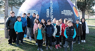 Büyükşehir 40 Köy Okulundaki 3 Bin 800 Öğrenciyi Bilimle Buluşturdu!